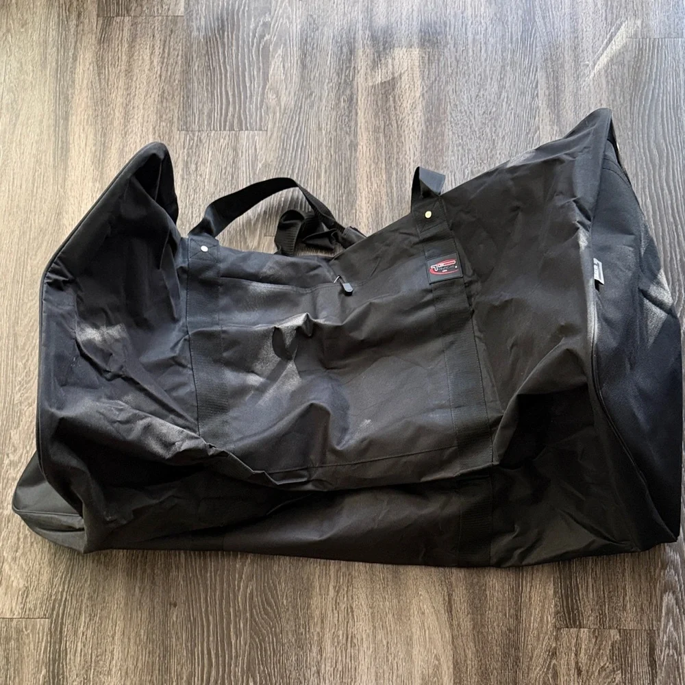 Track USA by Triple Gear Black Duffel - Picture 2 of 8